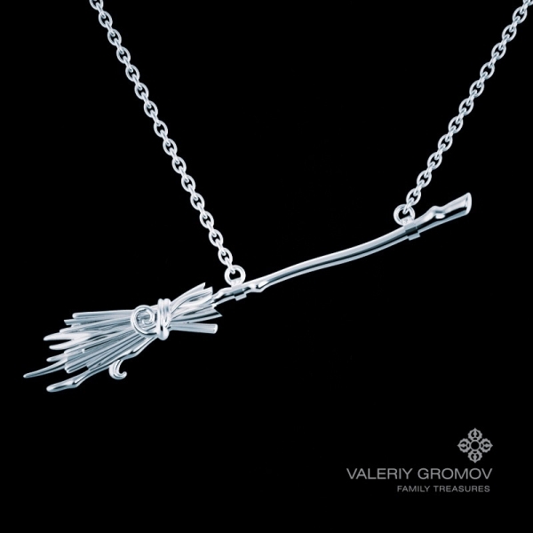 BroomNecklace.270 copy