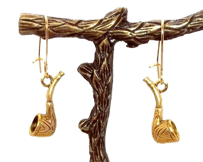 Sherlock-Holmes-Earing