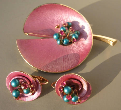 Винтажные украшения  www.vintagekiev.com
