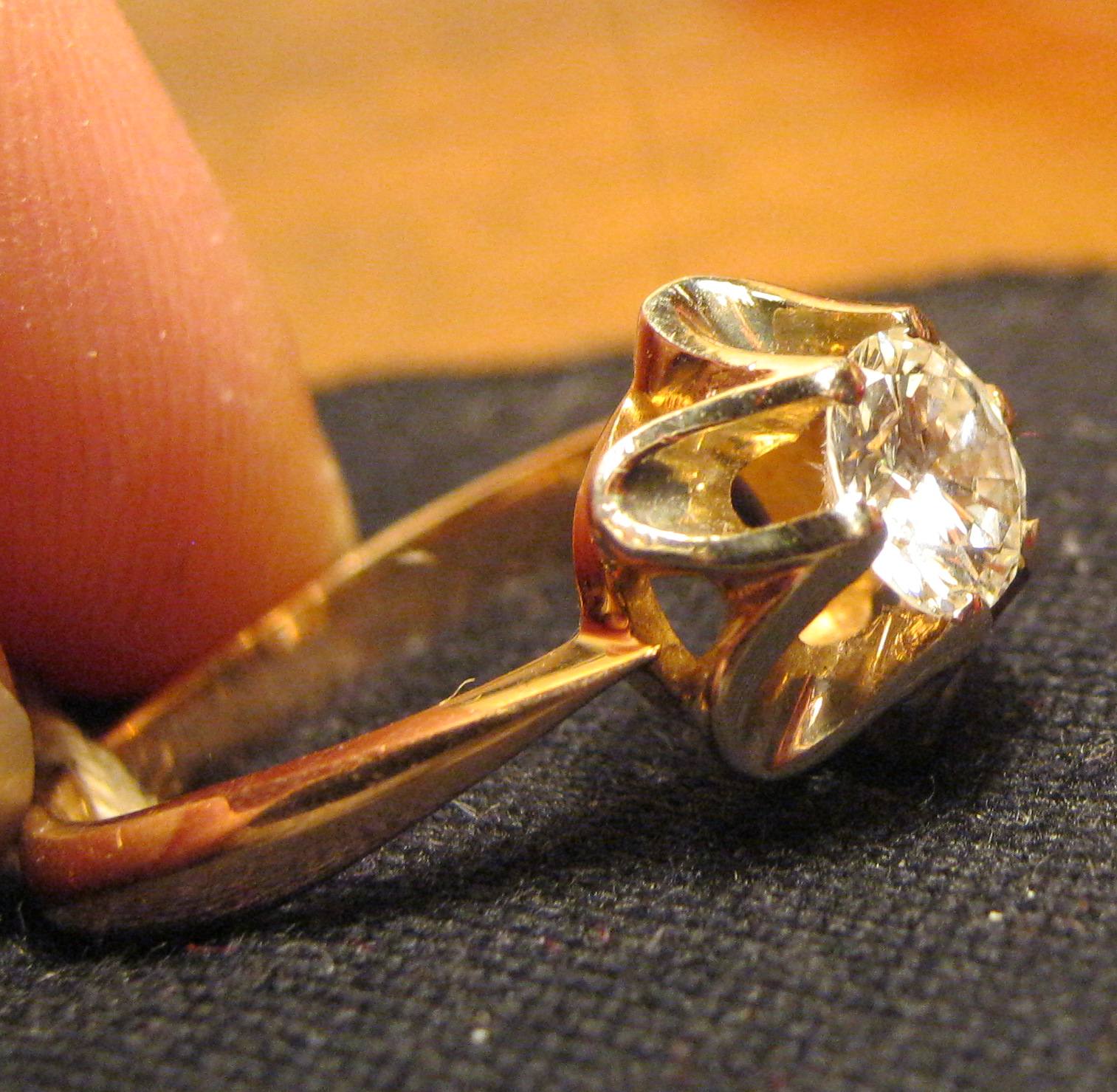 ring01.jpg